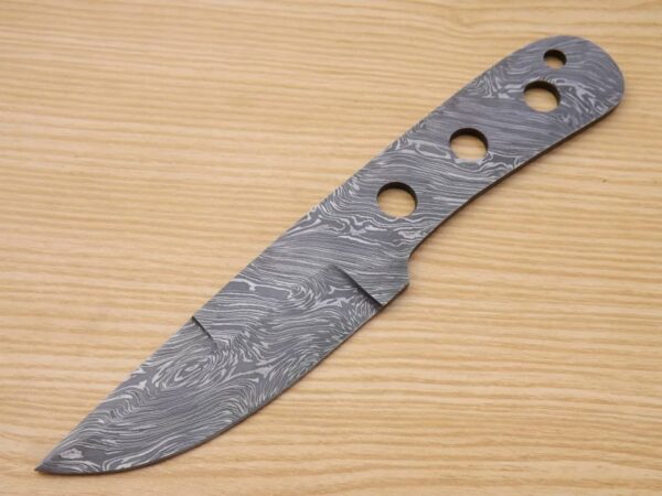 HKC-1020